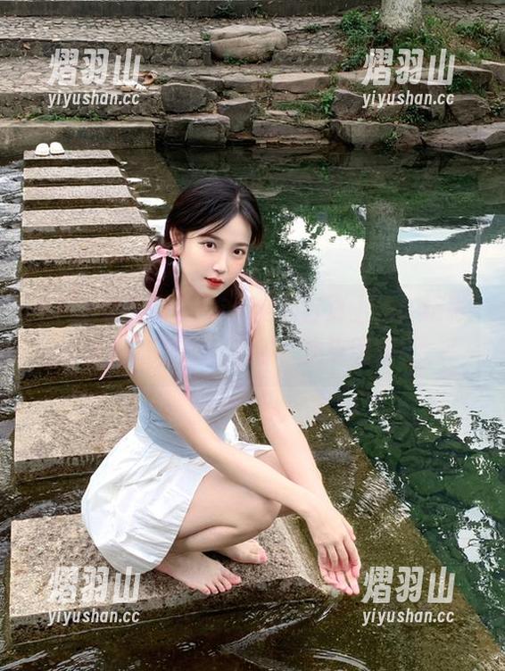 17c吃瓜 17c吃瓜全新首页上线,精彩更新让你吃瓜不停,快来围观!
