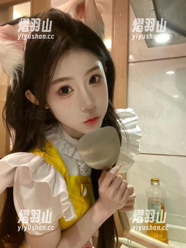 体验17c吃瓜的永久热辣八卦，成为你朋友圈里的吃瓜达人！