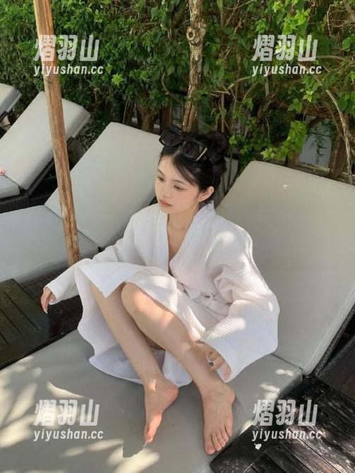 51cg 教你如何下载51cgfun,和小伙伴一起追踪精彩吃瓜故事!