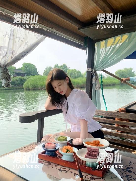 58吃瓜王 快来58吃瓜王永久地址,体验动漫游戏中的吃瓜乐趣吧