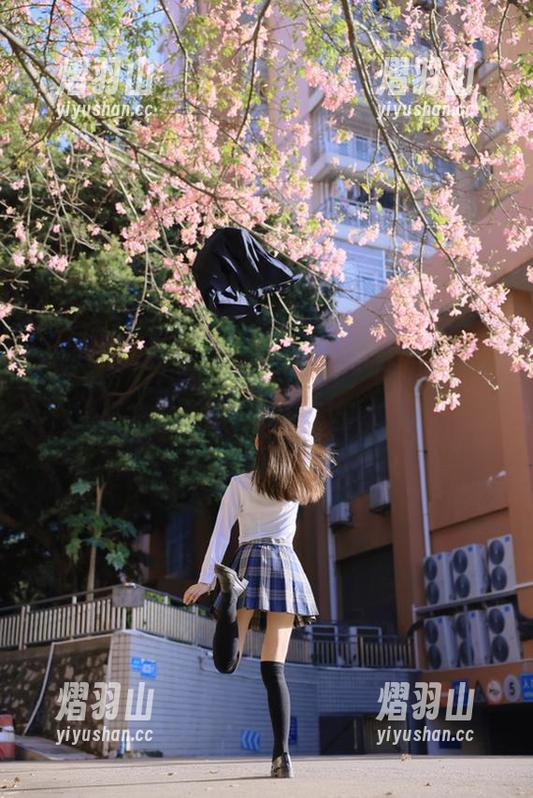 718.sx 718.sx网页独家:吃瓜热议背后的故事与真相