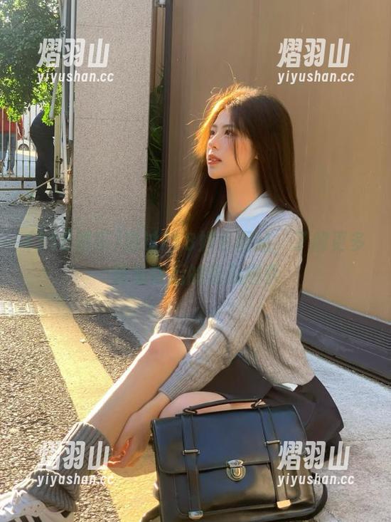 通过718娱乐网站，了解更多明星背后的吃瓜趣事
