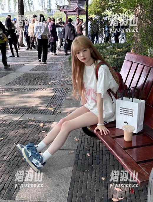 91今日吃瓜 实时更新:91今日吃瓜导航帮你轻松获取娱乐八卦