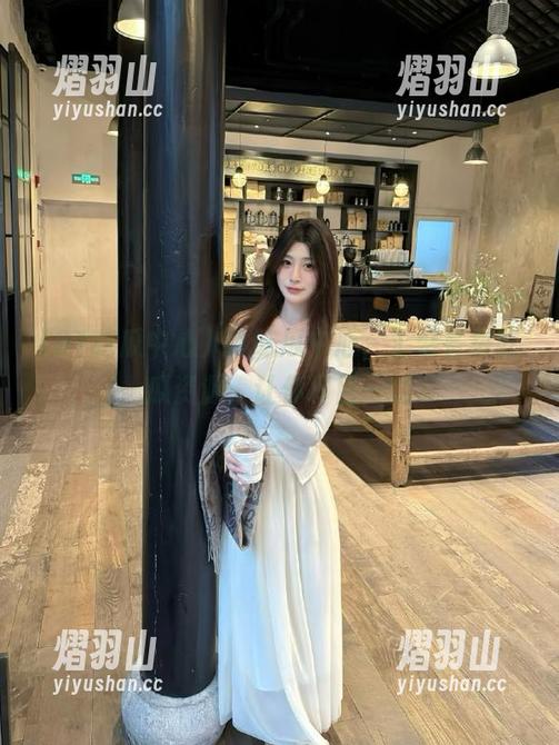 91吃瓜中心 91吃瓜中心,汇聚各类吃瓜资源,让你耳目一新