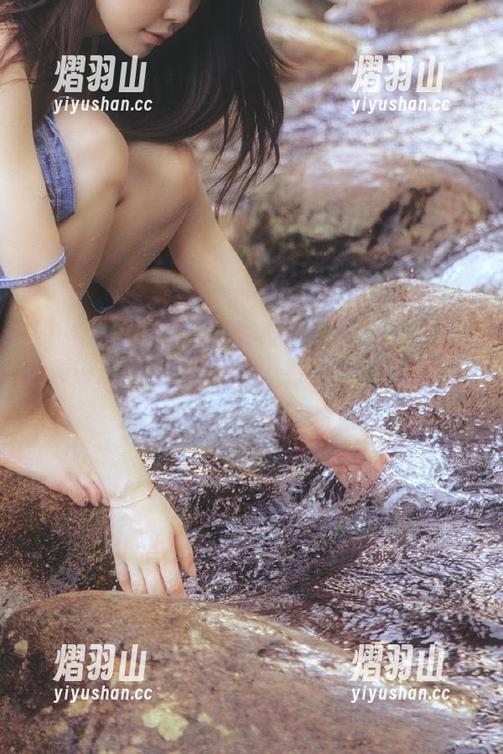 heiliao.su 微信、QQ已过时?下载“www.heiliao.su”,打开吃瓜新入口,成为朋友圈的消息大咖!