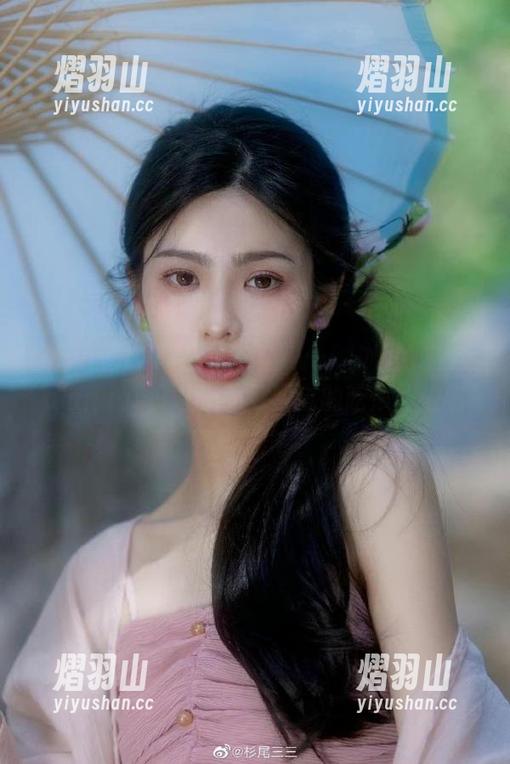 在线探索www.17tk337t.com：ios设备上不可错过的吃瓜类内容