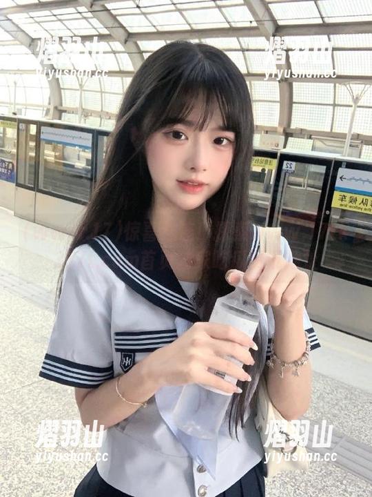 www.17 惊喜连连!探索www.17tk337t.com首页独家吃瓜资讯地址