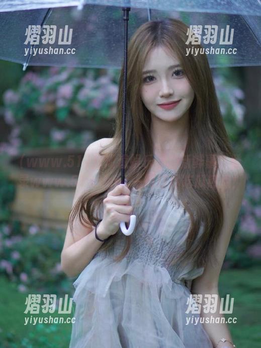 www.51 想知道娱乐圈的新鲜事?登录www.51.com,一网打尽吃瓜热点!