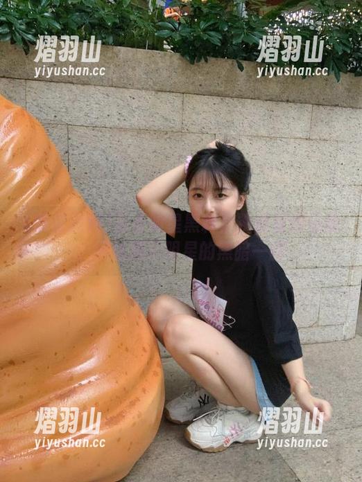 明星黑料 从《明星黑料》视频看娱乐圈,网址揭示明星的黑暗一面