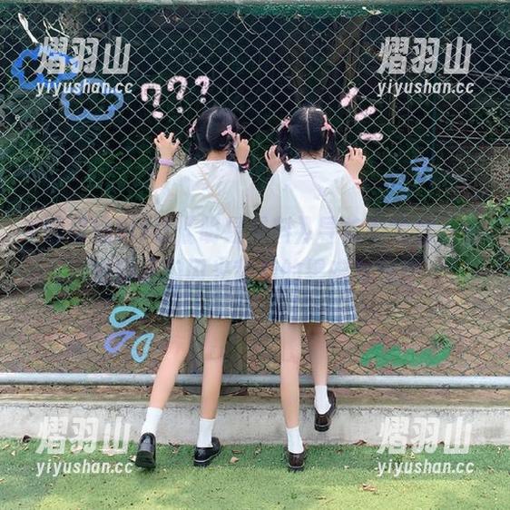 让《明星黑料》导航引领你，走进明星们闪光背后的黑暗与秘密