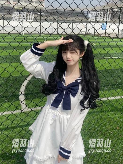 网曝吃瓜 网曝吃瓜平台发布热点,女生追剧吃瓜两不误