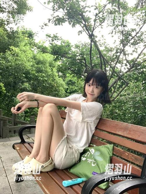 黑料166su “黑料166su”再次发布,明星隐私曝露,吃瓜群众的心情难以平静!