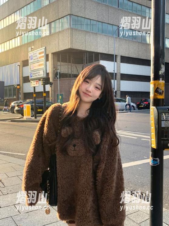 通过访问“黑料91”的链接，永不迷路，获得你想知道的所有娱乐圈黑料。
