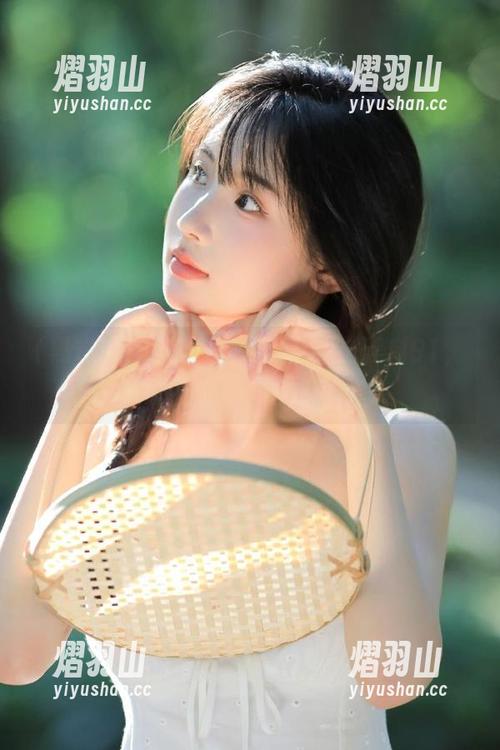 黑料91 吃瓜必备更新:走进黑料91,了解最新的热议话题和内幕。