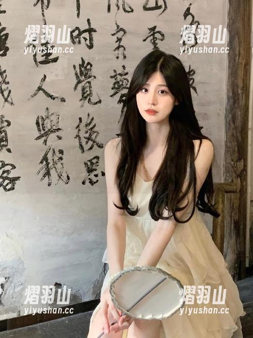 tttzzz.黑料不打烊入口全新更新，吃瓜群众的必看消息汇总！