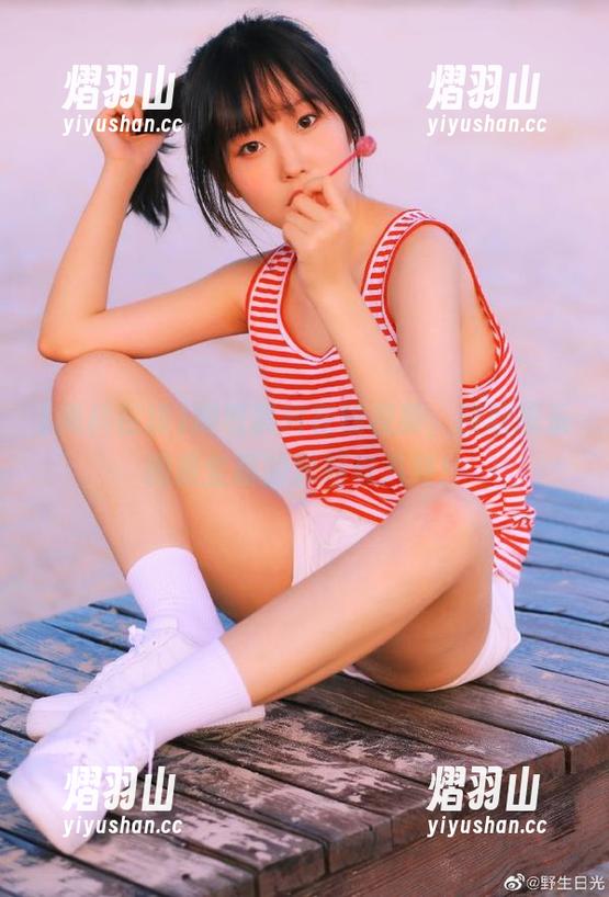 观看黑料在线视频，获取娱乐圈最全面的黑料与八卦！