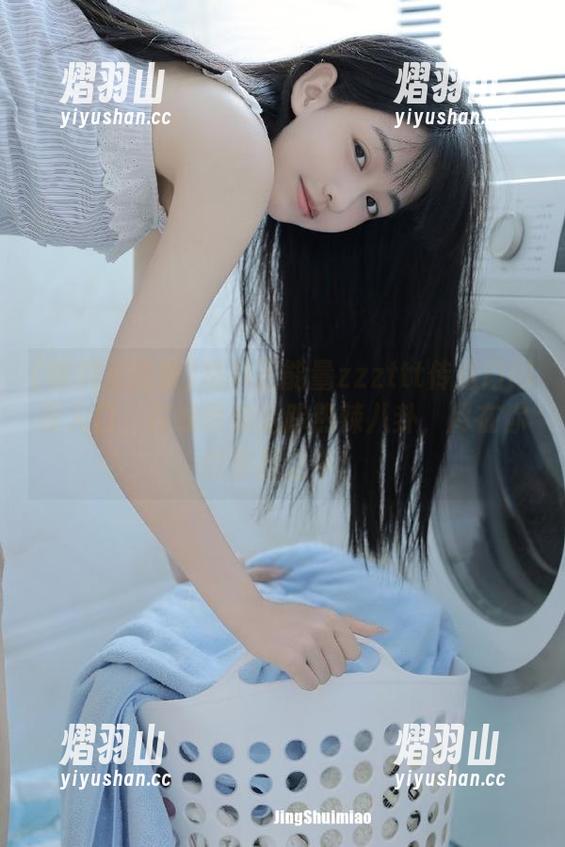 黑料正能量 黑料正能量zzzttt传送门网页入口,在线带你追踪热辣八卦,尽在你的掌握之中!