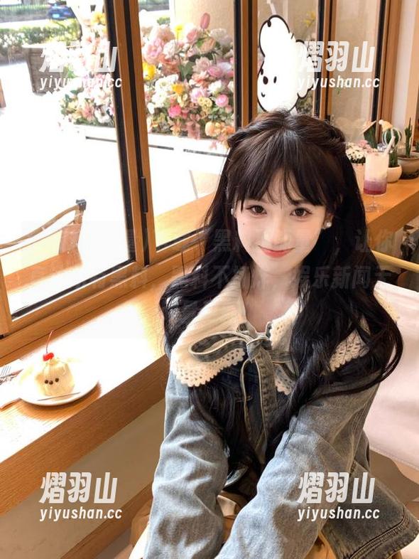 黑料正能量 下载“黑料正能量”,让你直达所有黑料,黑料不打烊,娱乐新闻无限量更新!