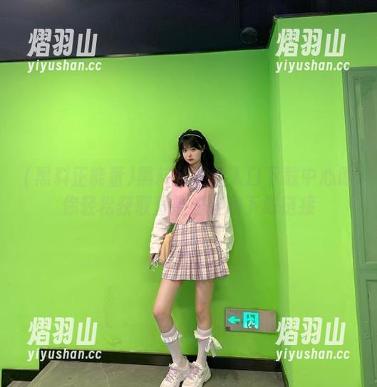 黑料正能量 黑料正能量入口下载中心助你轻松获取直播内容和下载链接
