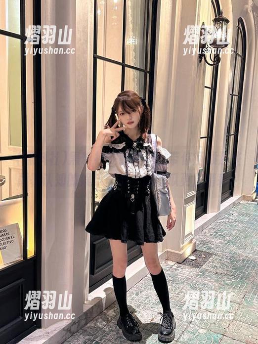 黑料社在线直达，带你回顾那些颠覆认知的娱乐黑料，让吃瓜更加精彩！