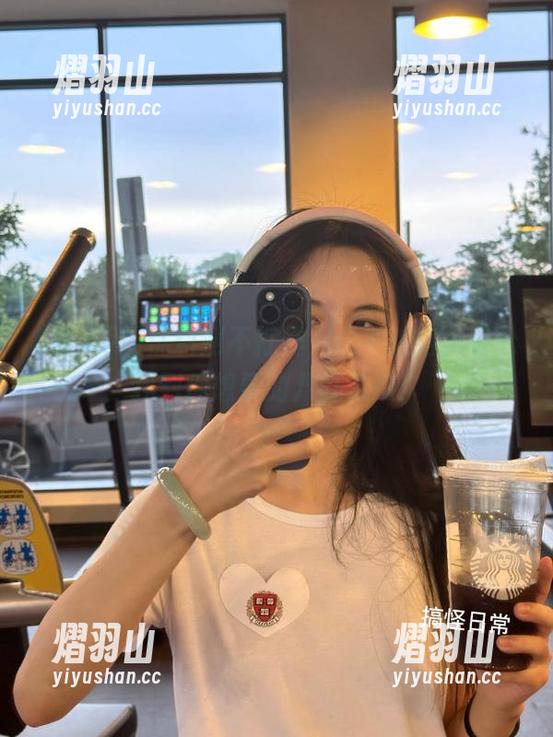 黑料网 黑料网不打烊,永不迷路,轻松找到你想要的八卦链接!