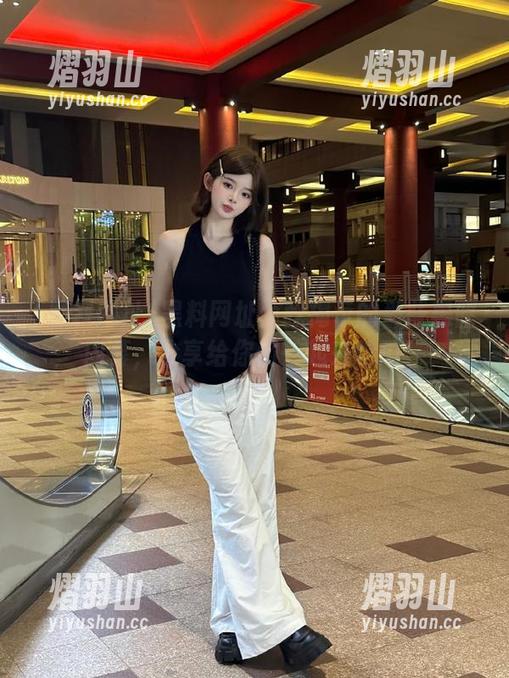 黑料网址为我揭示的那些黑暗内幕，分享给你们一起来吃瓜！